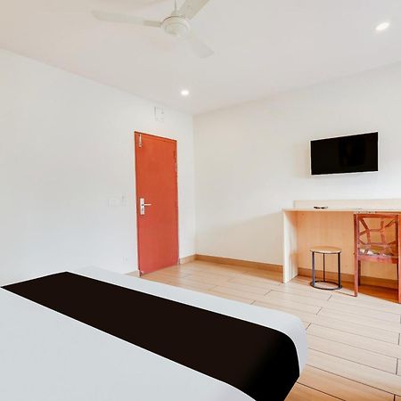 Super Townhouse Visakhapatnam酒店 外观 照片