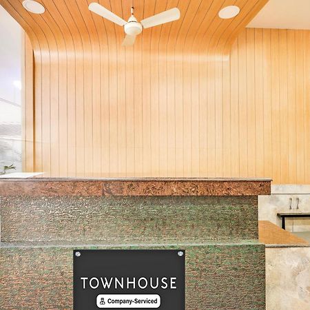 Super Townhouse Visakhapatnam酒店 外观 照片