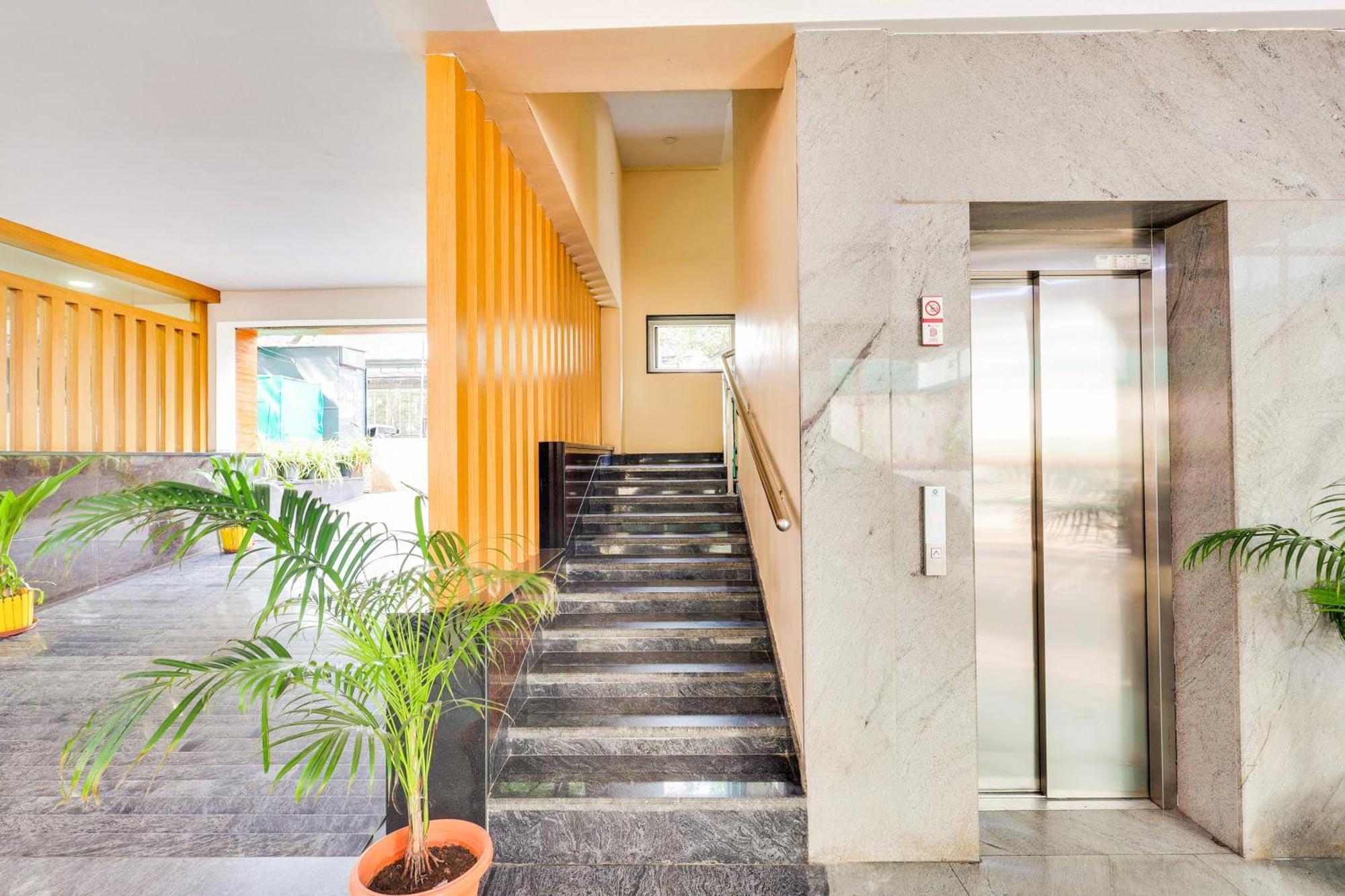 Super Townhouse Visakhapatnam酒店 外观 照片