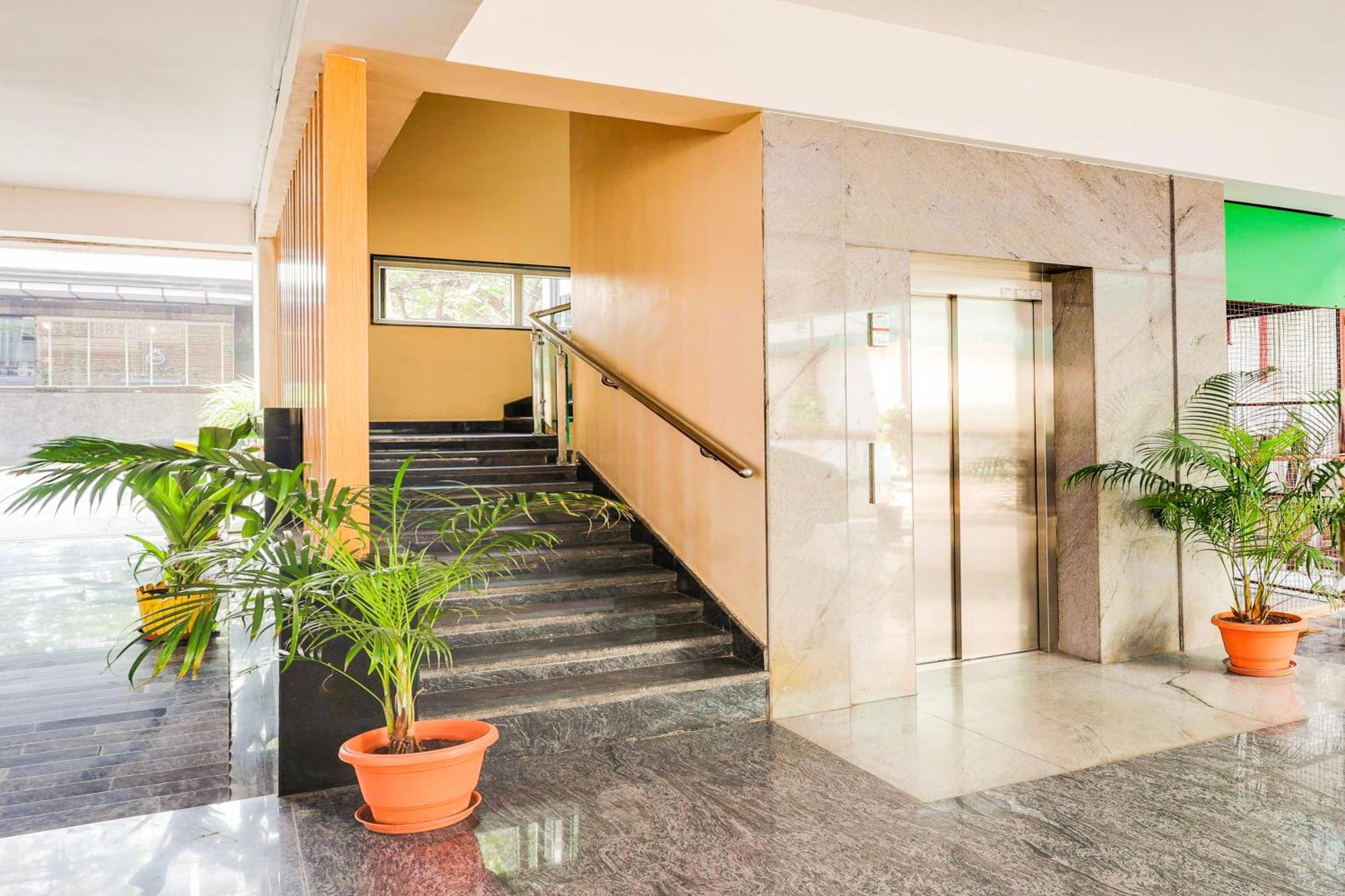 Super Townhouse Visakhapatnam酒店 外观 照片